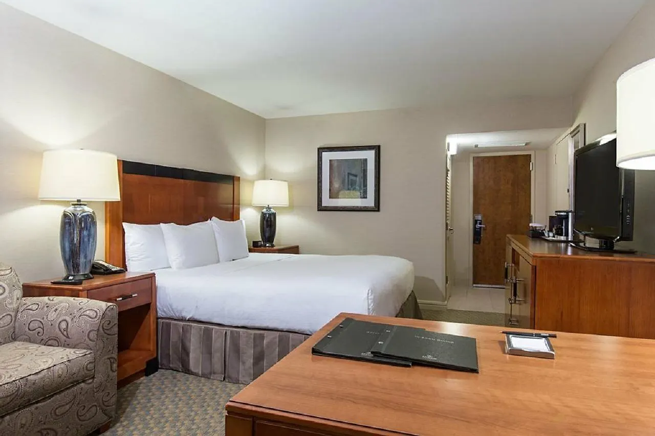 Hilton New York Jfk Airport Hotel