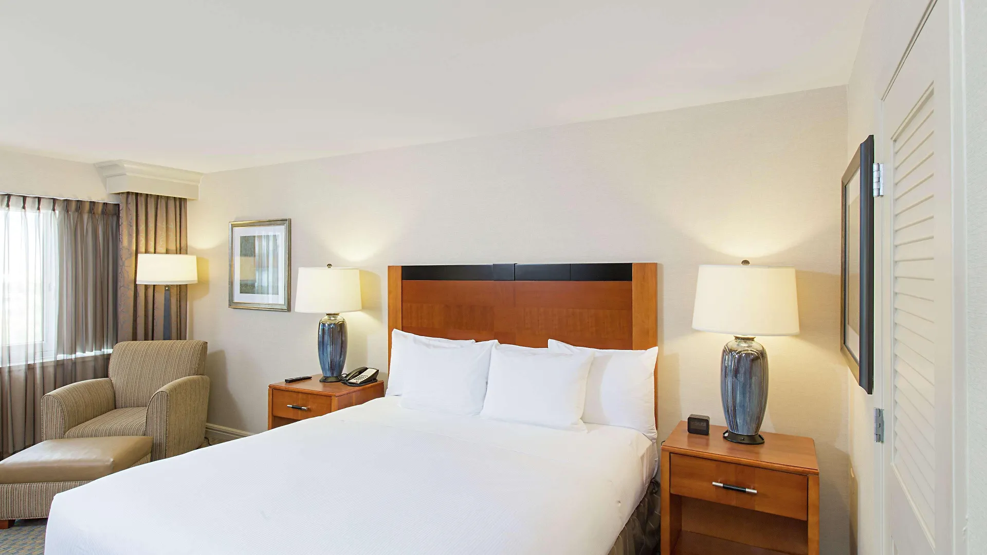 Hilton New York Jfk Airport Hotel